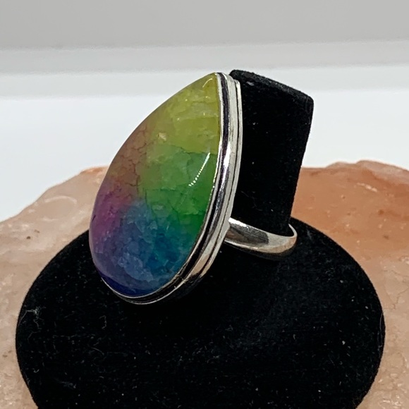 Agate Geode slice ring size 8 - Picture 2 of 3